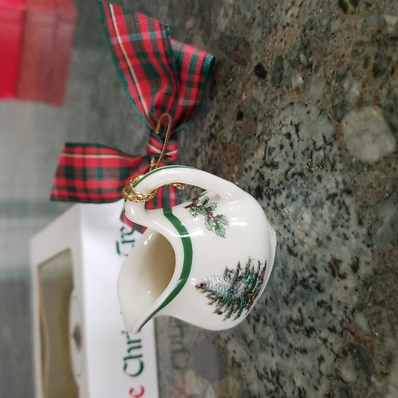 Spode Miniature Creamer Ornament - Picture 7 of 9